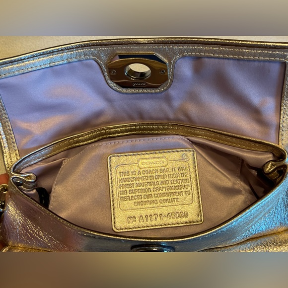 COACH Metallic Gold Leather Wristlet Clutch With Two Turn Lock Compartme… - Picture 7 of 13